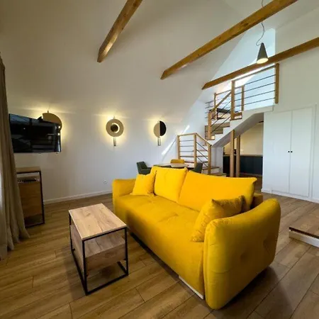 Marina Sniardwy * نوي غوتي