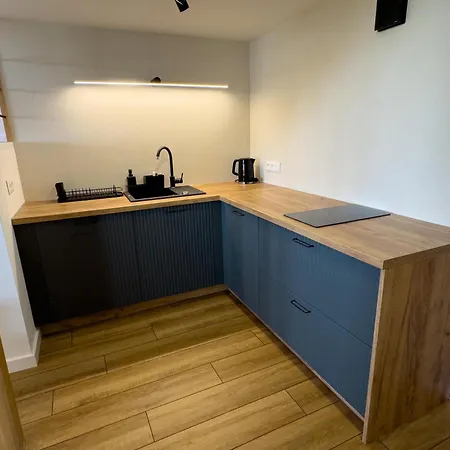 Marina Sniardwy * نوي غوتي