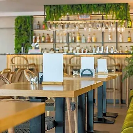 Marina śniardwy Resort Nowe Guty