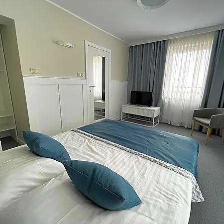 Marina śniardwy Resort Nowe Guty